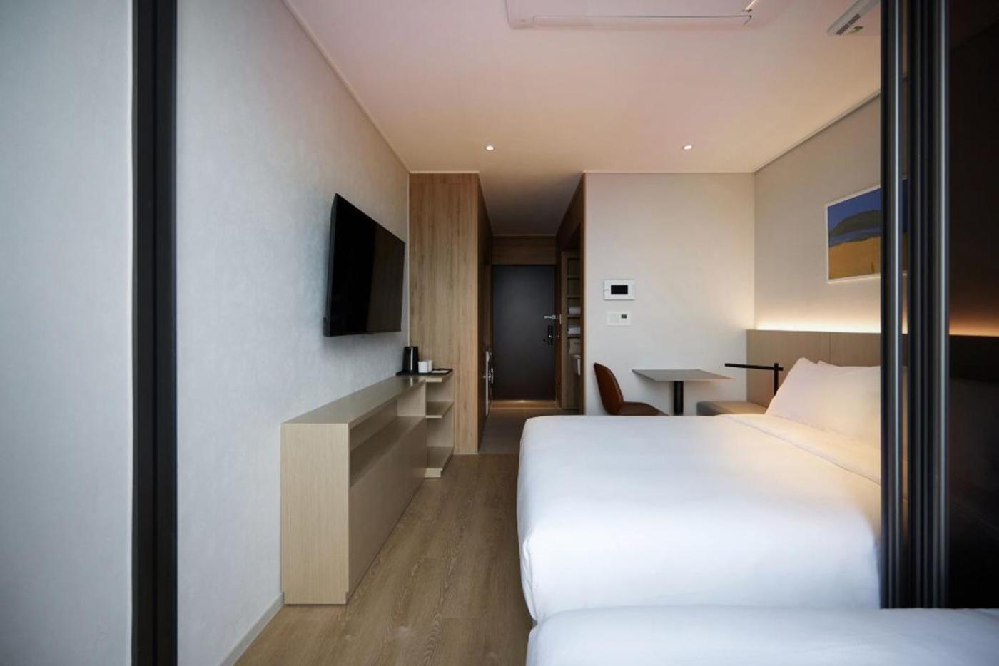 Homes Stay Myeongdong Seoul Bagian luar foto