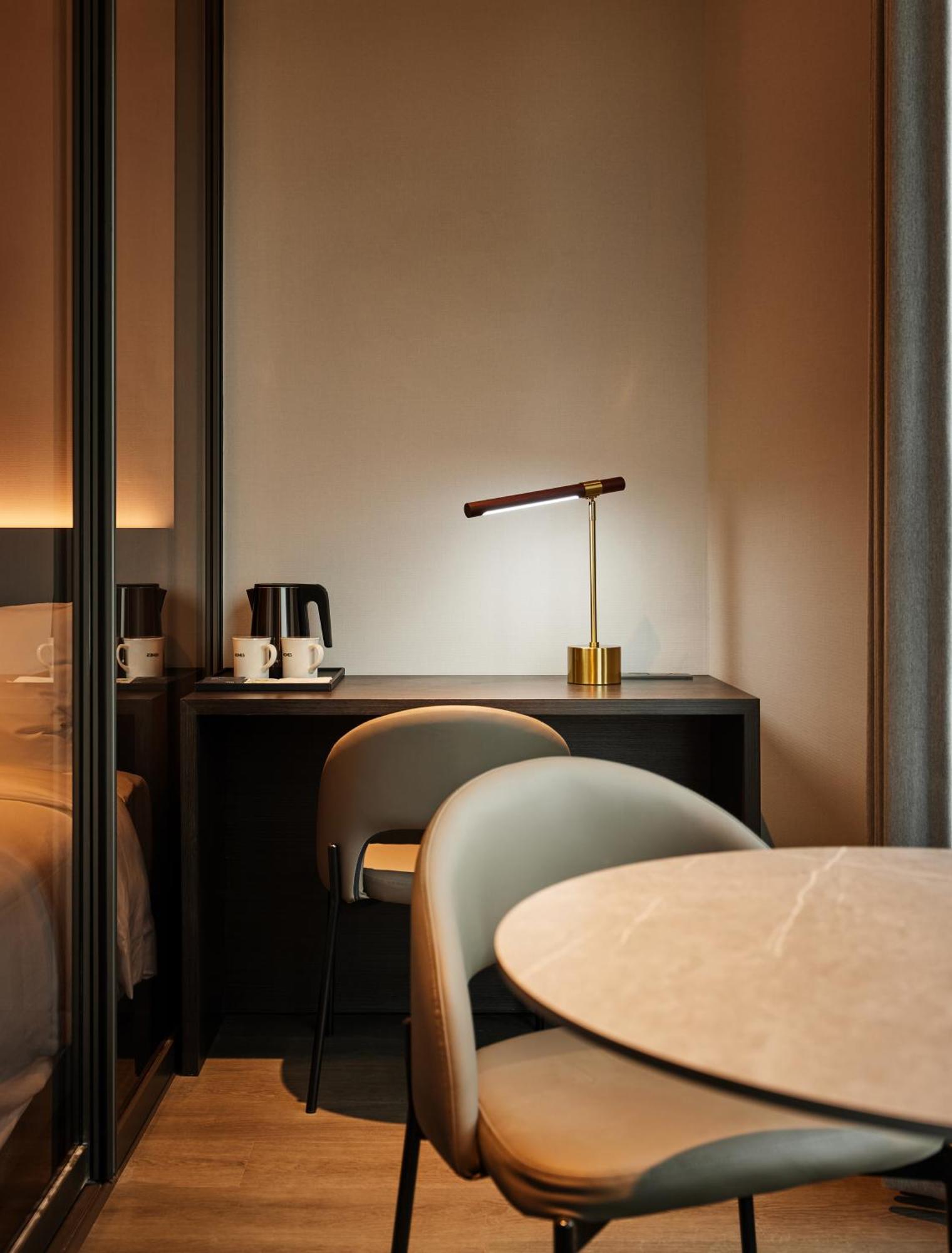 Homes Stay Myeongdong Seoul Bagian luar foto