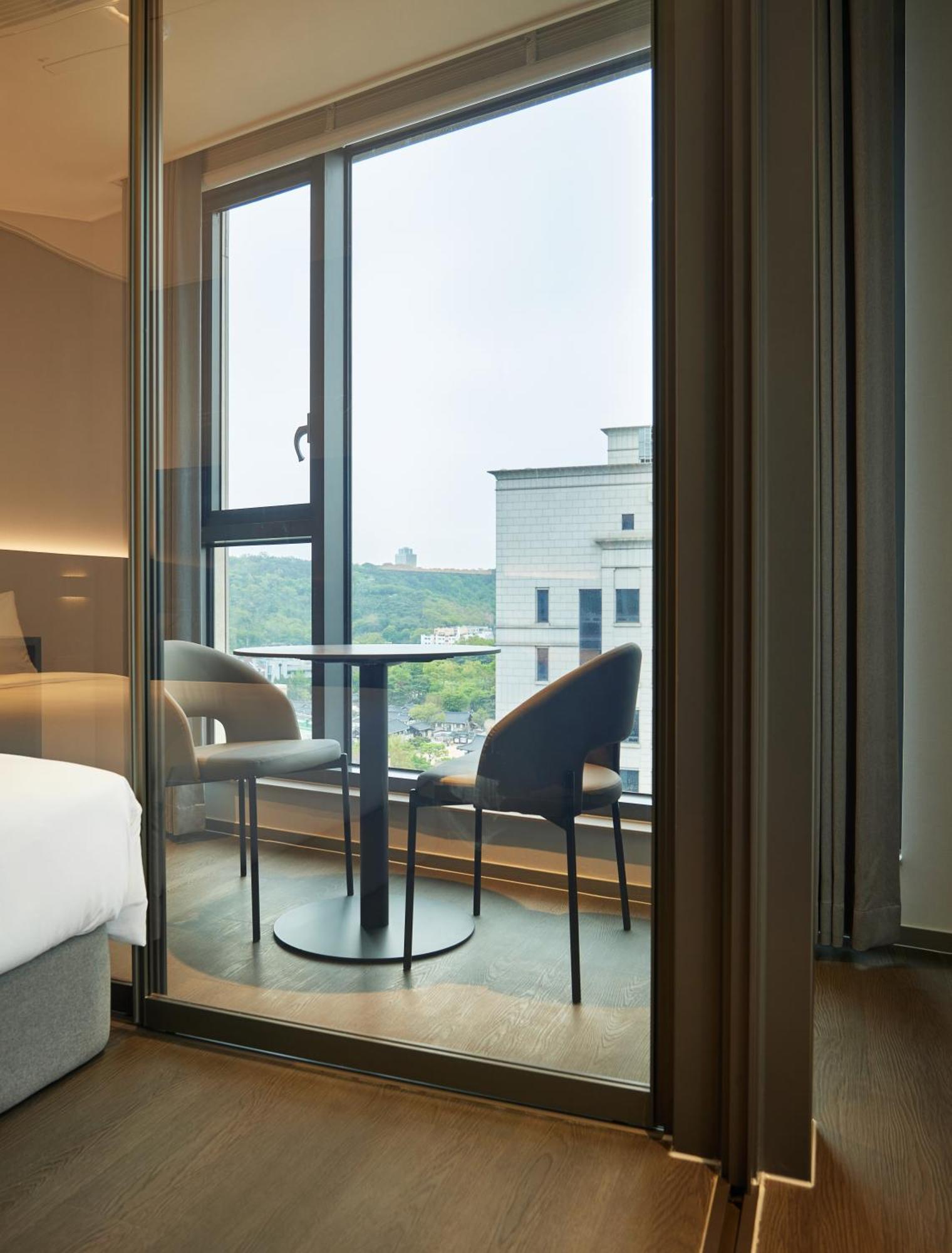 Homes Stay Myeongdong Seoul Bagian luar foto