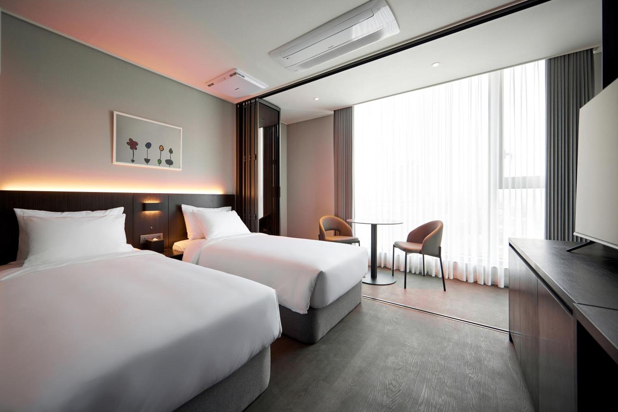 Homes Stay Myeongdong Seoul Bagian luar foto