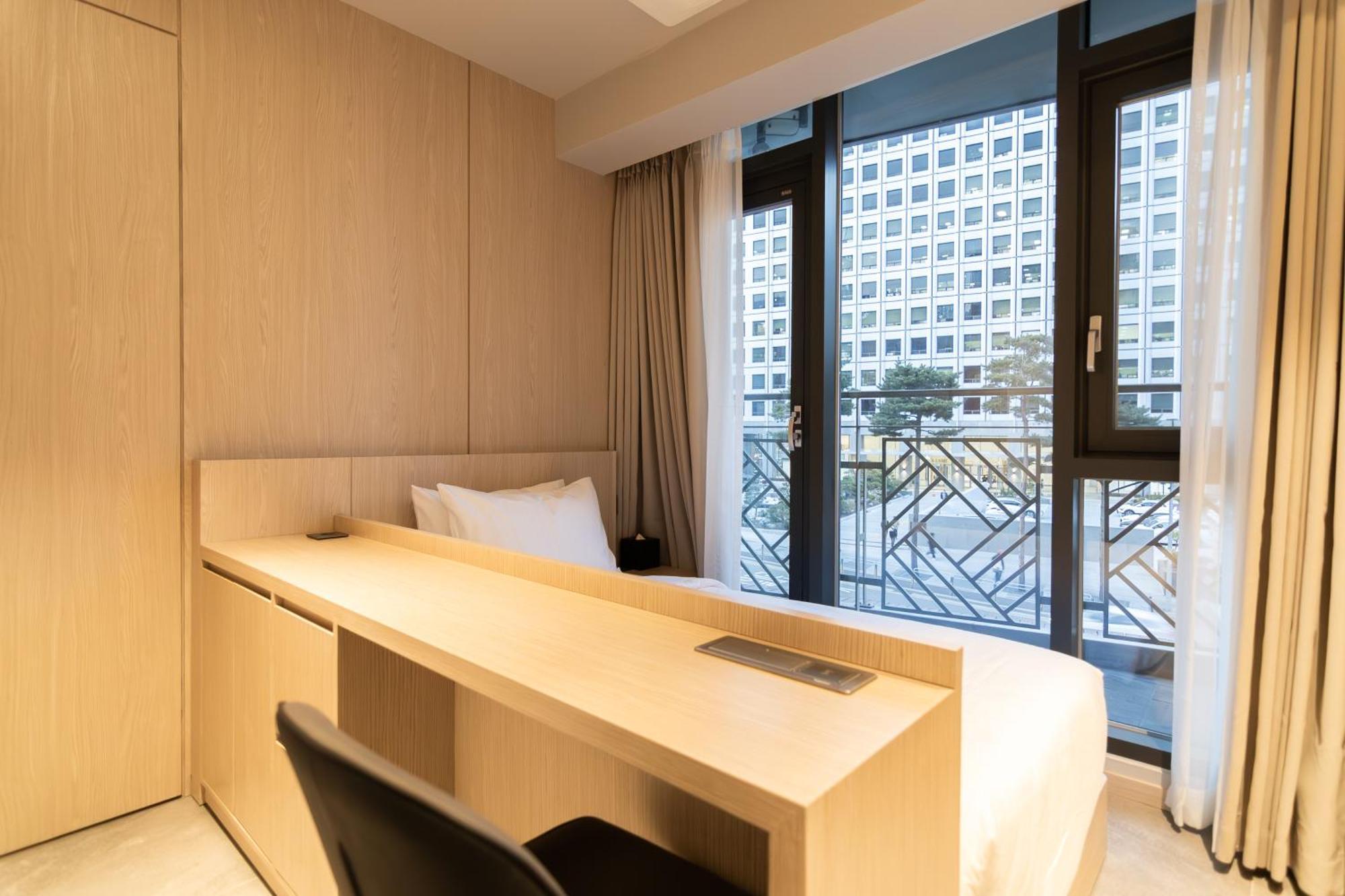 Homes Stay Myeongdong Seoul Bagian luar foto